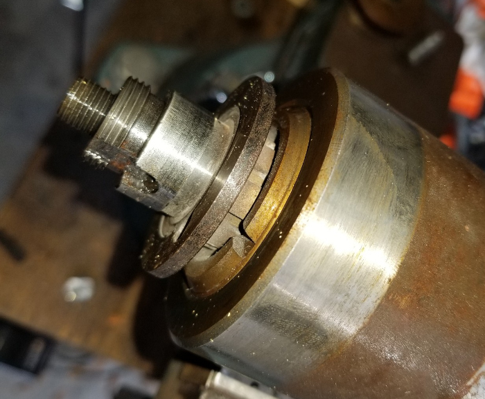 02 04 20 Gorton 375 grinder end of spindle 02 small.jpg