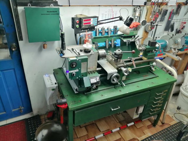 Completed Lathe.jpg