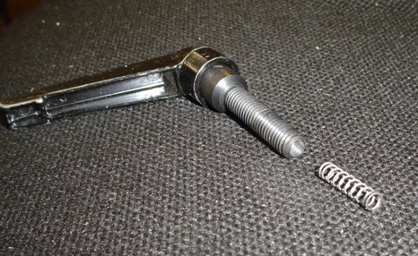 PM25 quill clamp screw.jpg