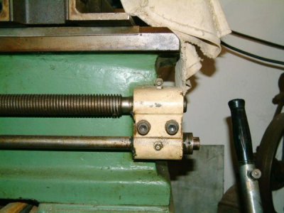 leadscrew and feedrod support.jpg