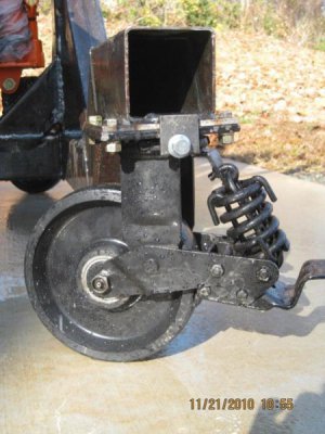Swivel wheel with brake and bolt lock.jpg