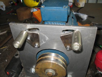 24a. Idlers fitted IMG_0680.jpg