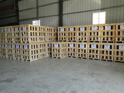 728V-T Crates Stacked.JPG