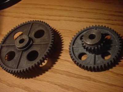 lathe feed gears (1).JPG