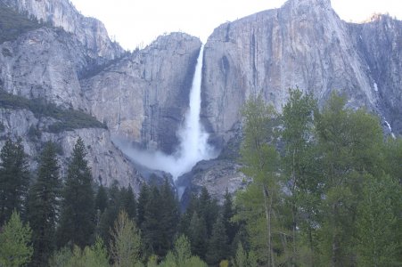 Yosemite falls.jpg