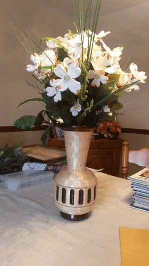 17Fluted-Vase-With-Flowers-email-version3.gif