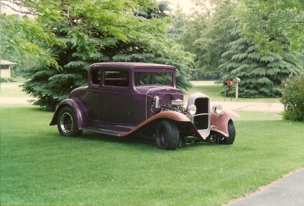 1932 Chevrolet Coupe.jpg