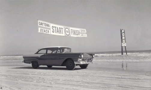 beach racing pre 1958 (Small).jpg