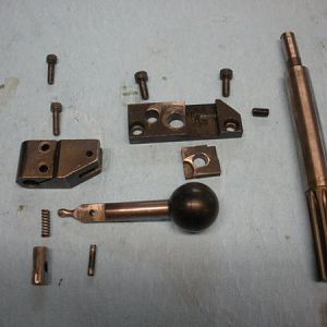 High-low shift lever assembly.