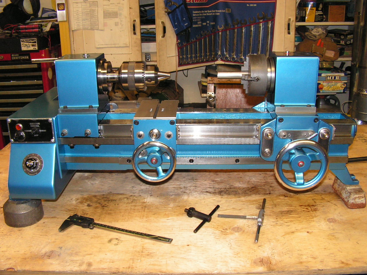 Voorgevoel louter geïrriteerd raken 1979 Heathway 11/4" bore. 8" swing glass blowing lathe. 17" between  spindles. Right hand spindle travels left and right as well as the "fire  carriage" | The Hobby-Machinist