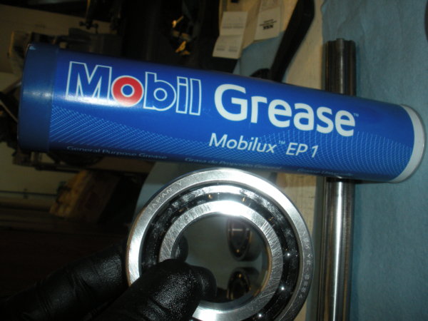 I used Mobil ep 1 grease  to pack the bearings.