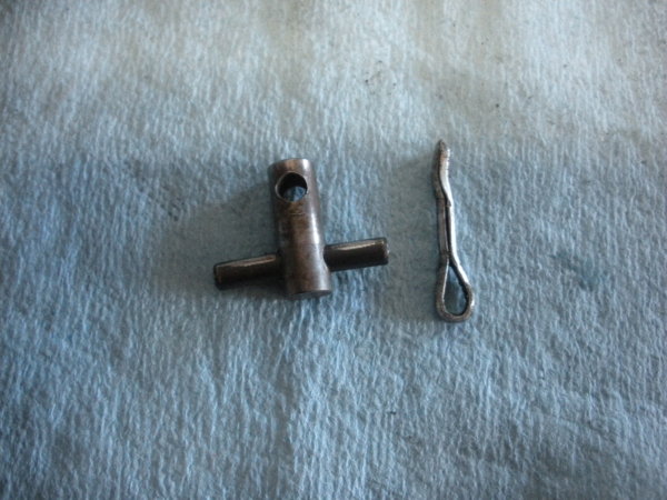 T-bolt(?) and cotter key to install the speed change plate. Yes I know I should have replaced this key.