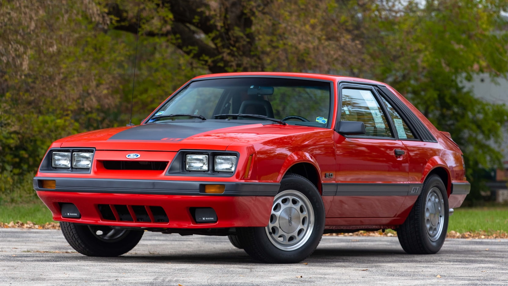 1985-Ford-Mustang-GT.jpg
